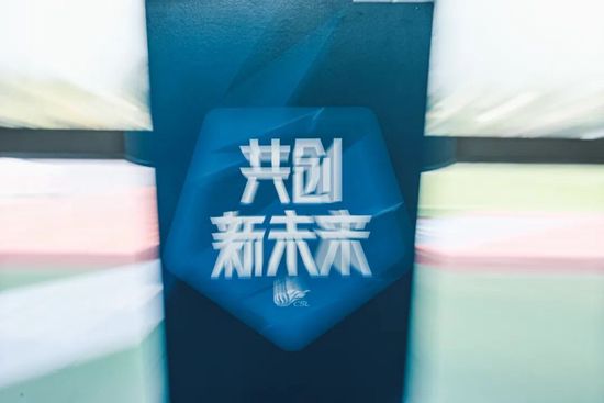 邻居家的妻子